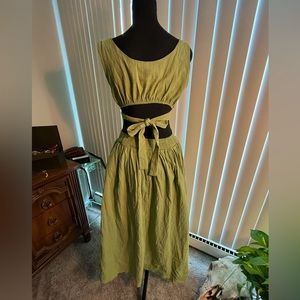 ILLA ILLA French green back tie sundress. Absolutely adorable!
